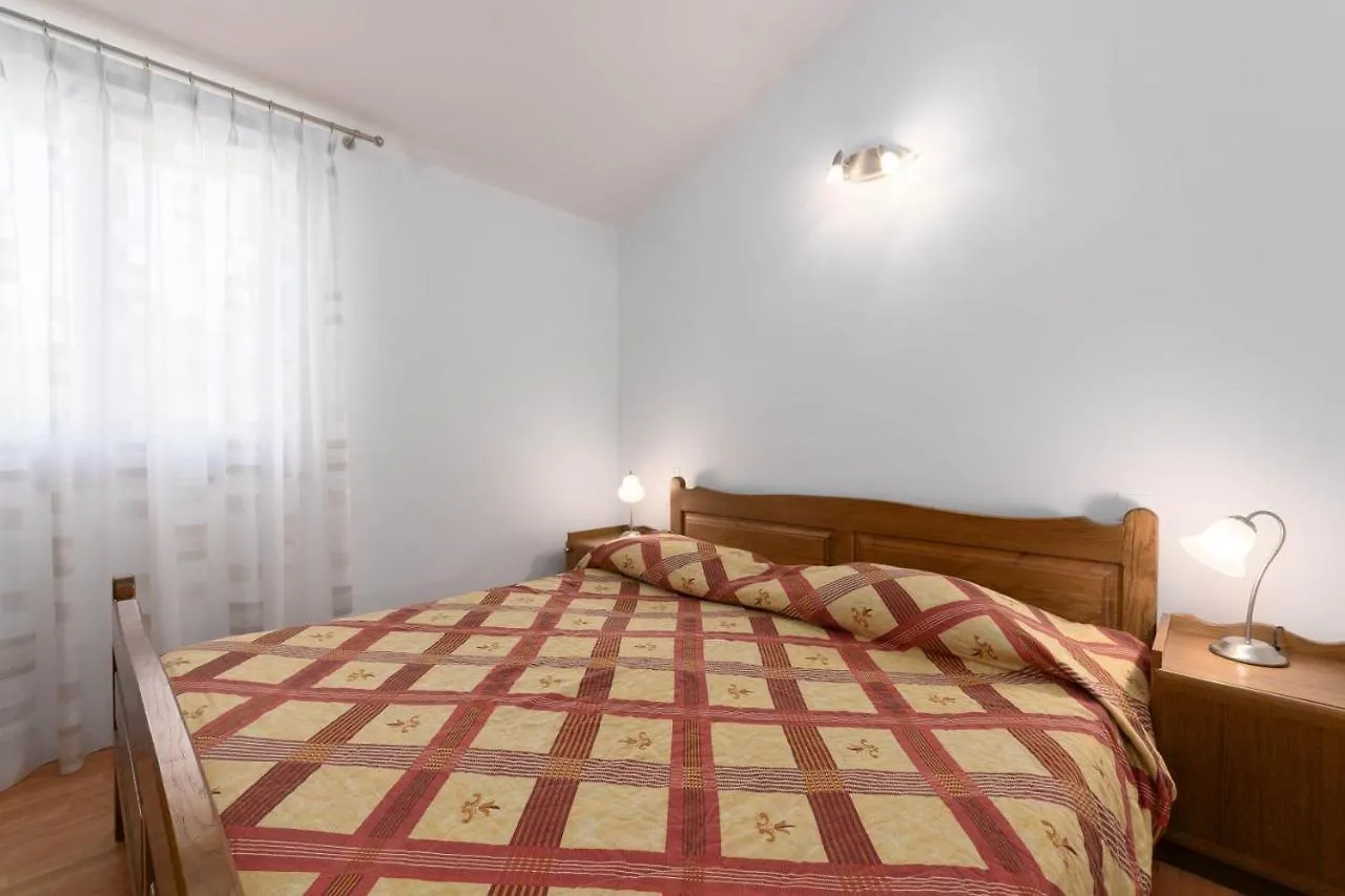Apartments Saladinka Пореч